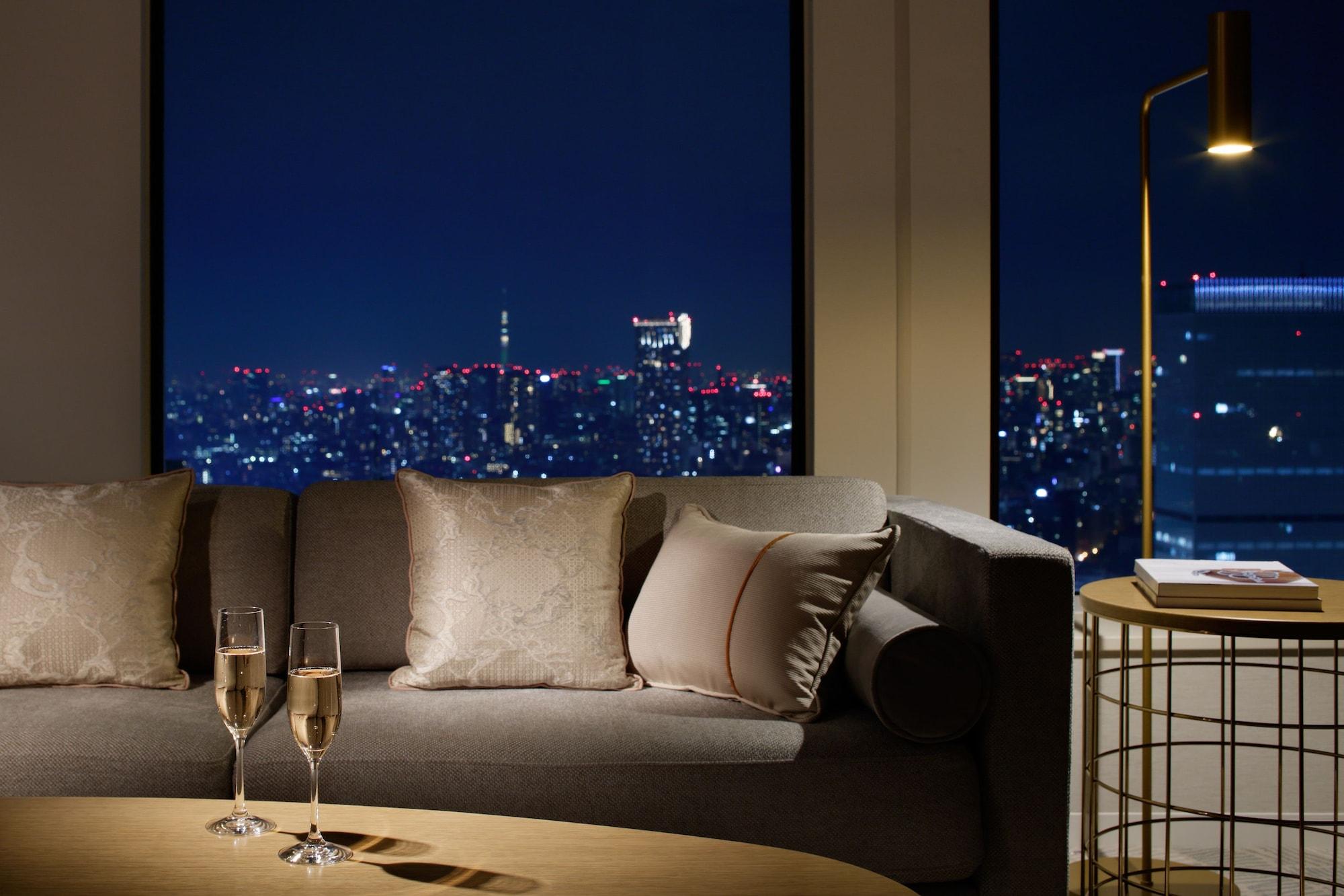 京王广场东京尊贵大酒店 5* 東京都